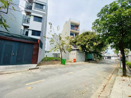 Bán đất khu CenterHome Đường 11 Trường Thọ, sổ hồng riêng, giá 92 triệu/m²